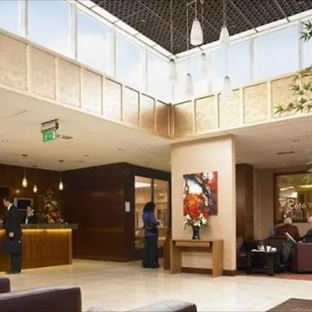Treacys West County Hotel Ennis