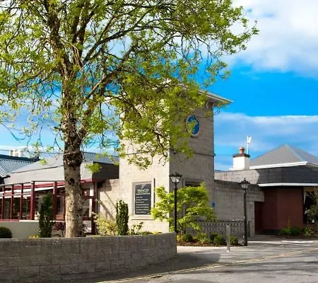 Hotel Treacys West County